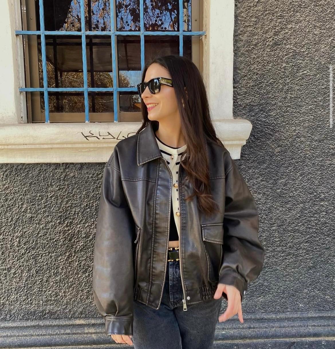 <em><strong>Jessica B.</strong></em>